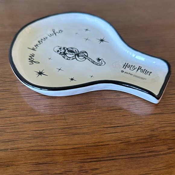 Rae Dunn Harry Potter Black and White Spoon Rest NWT - Picture 5 of 5